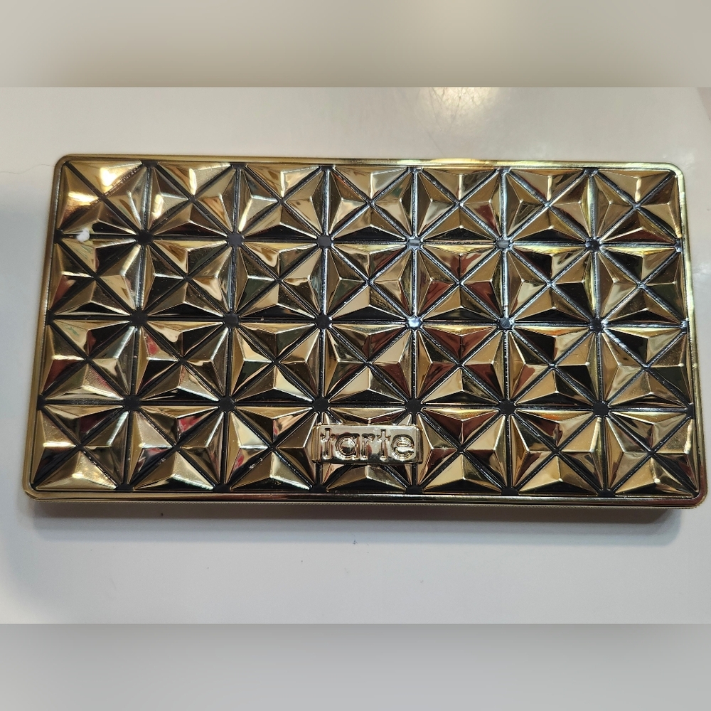 NWOB Tarte the golden era "Bejeweled" 8-Pan Amazonian Clay Eyeshadow Pallet